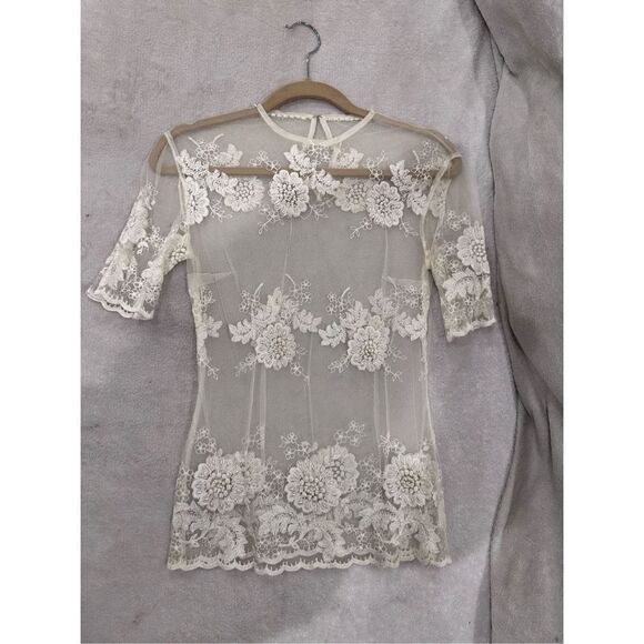 Women’s sheer blouse top floral lace design size S short sleeve